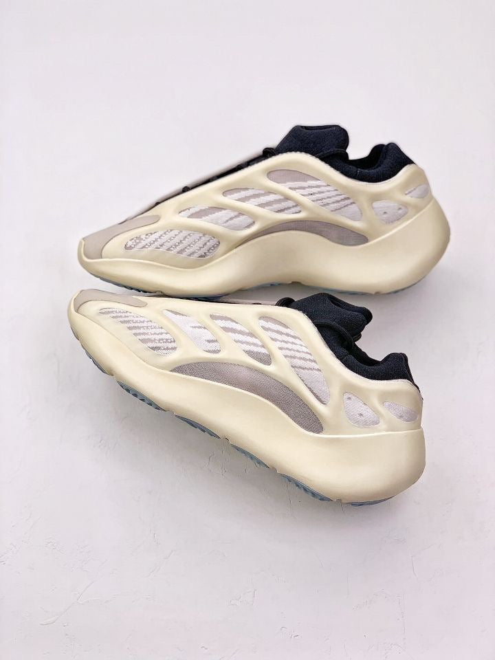 Adidas Yeezy Boost 700 V3