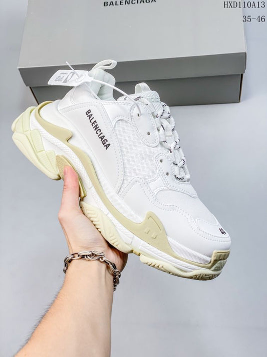 balenciaga triple s